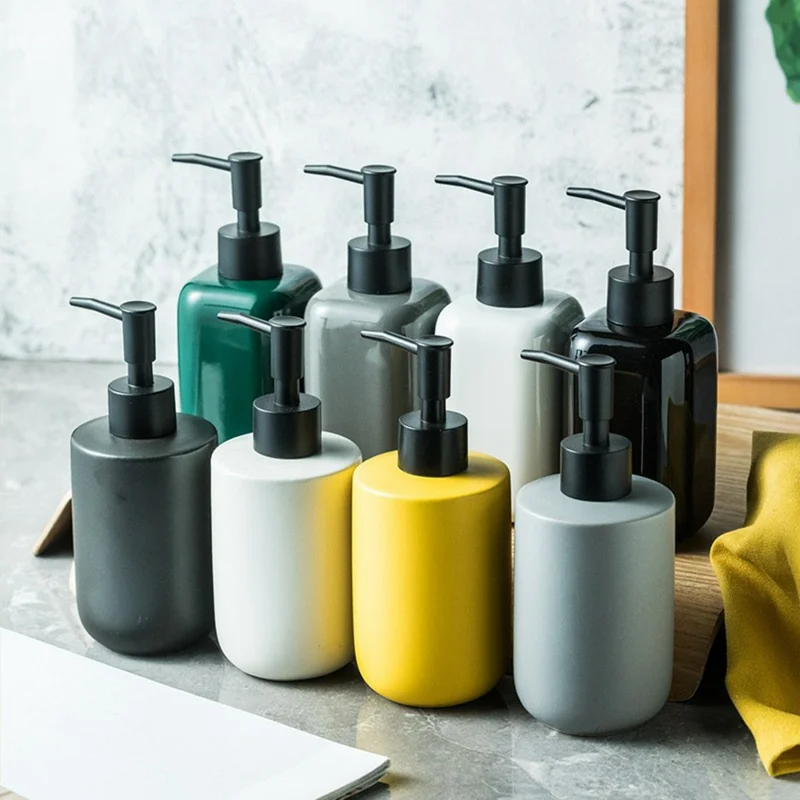 Distributeur de savon carré noir en céramique pour hôtel - Bouteille rechargeable pour salle de bain avec pompe pour savon, shampooing et gel douche