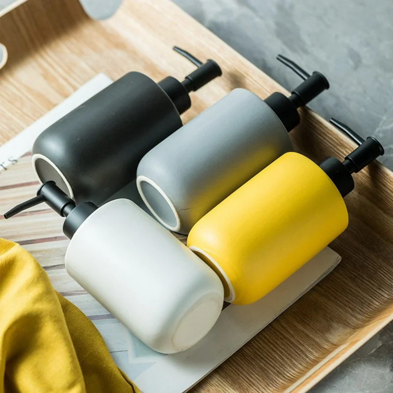 Distributeur de savon carré noir en céramique pour hôtel - Bouteille rechargeable pour salle de bain avec pompe pour savon, shampooing et gel douche
