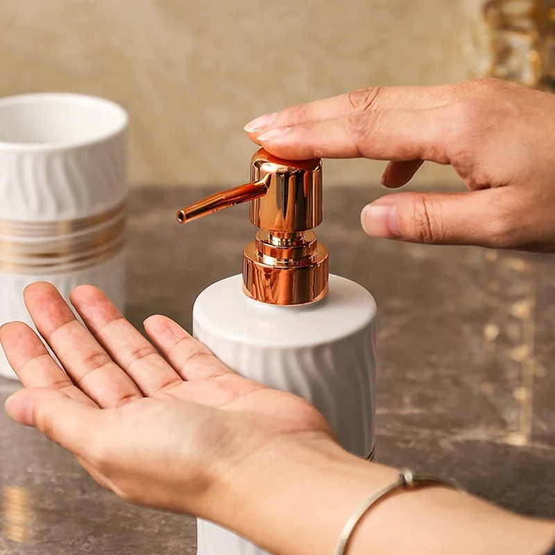 4Pcs / Set Luxury Bathroom Accessories Ceramic Toothbrush Holder Rinsing Cup Soap Dish Lotion Dispenser - White