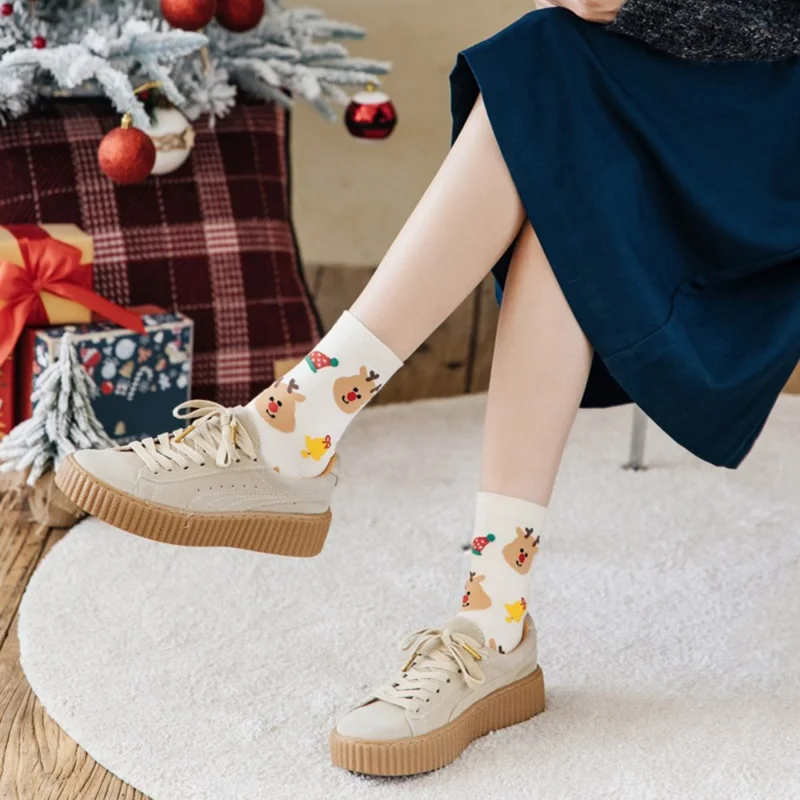 Christmas Socks for Women Xmas Holiday Cartoon Snowman / Santa / Elk Pattern Mid Calf Socks - Green+Santa