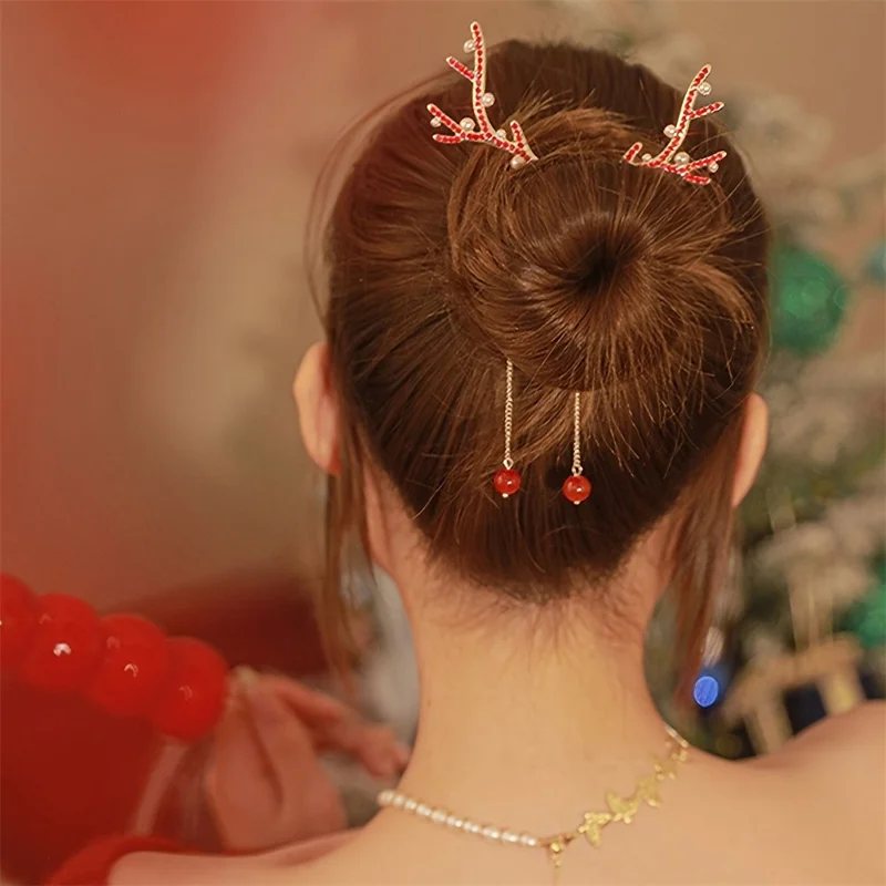 Christmas Antlers Bun Hair Claw with Tassel Hair Barrette Rhinestones Decor High Ponytail Clip - Red
