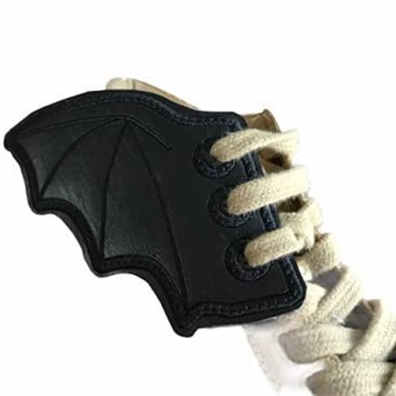 Clipes de Sapato de Asa de Morcego de Halloween Preto Decorações de Cadarço de Bota DIY Acessórios para Calçados 10,5 x 10 cm - Estilo 01