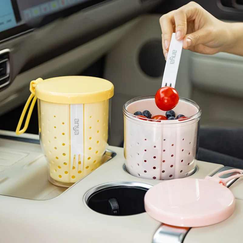 720ml Fruit Cup with Strainer Fork Breakfast Oatmeal Salad Container Portable Outdoor Picnic Milk Cup (BPA-Free, No FDA) - Yellow