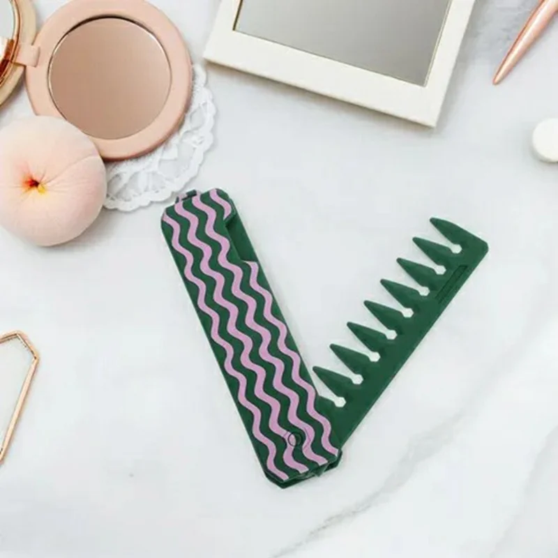 Multifunctional Plastic Folding Pocket Comb 2 in 1 Wide Tooth Portable Barber Hair Styling Tool Gift - C99-1 Green