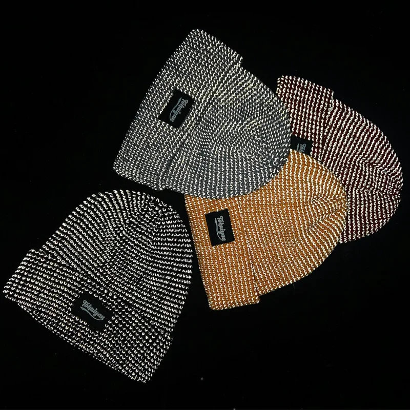 TOHUIYAN Reflecterende Muts voor Buitensporten Opvouwrand Muts Winter Warme Gebreide Muts - Zwart