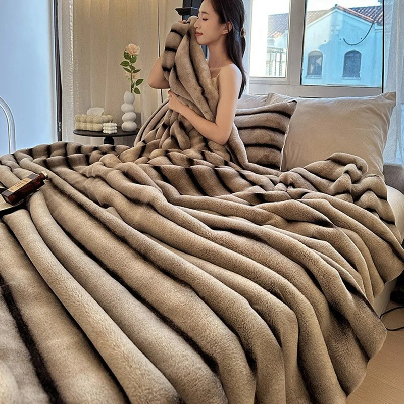 220 x 240cm Stripes Pattern Ultra Soft Throw Blanket Winter Warm Faux Rabbit Fur Sofa Cover - Khaki