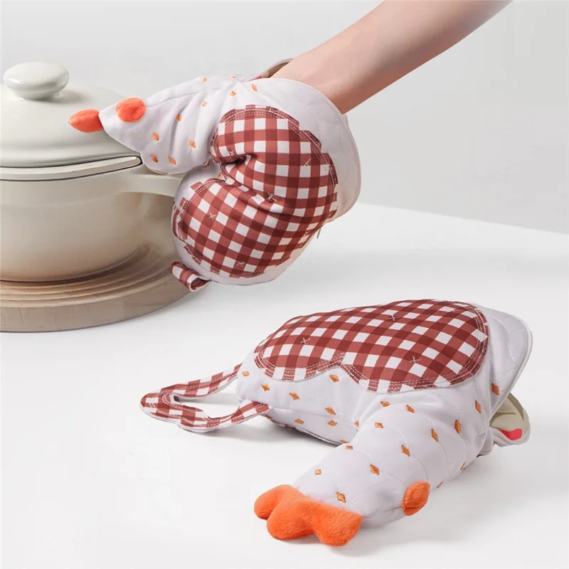 CLS 1 Pc Heat Resistant Baking Glove Anti Scald Microwave Oven BBQ Glove Anti Slip