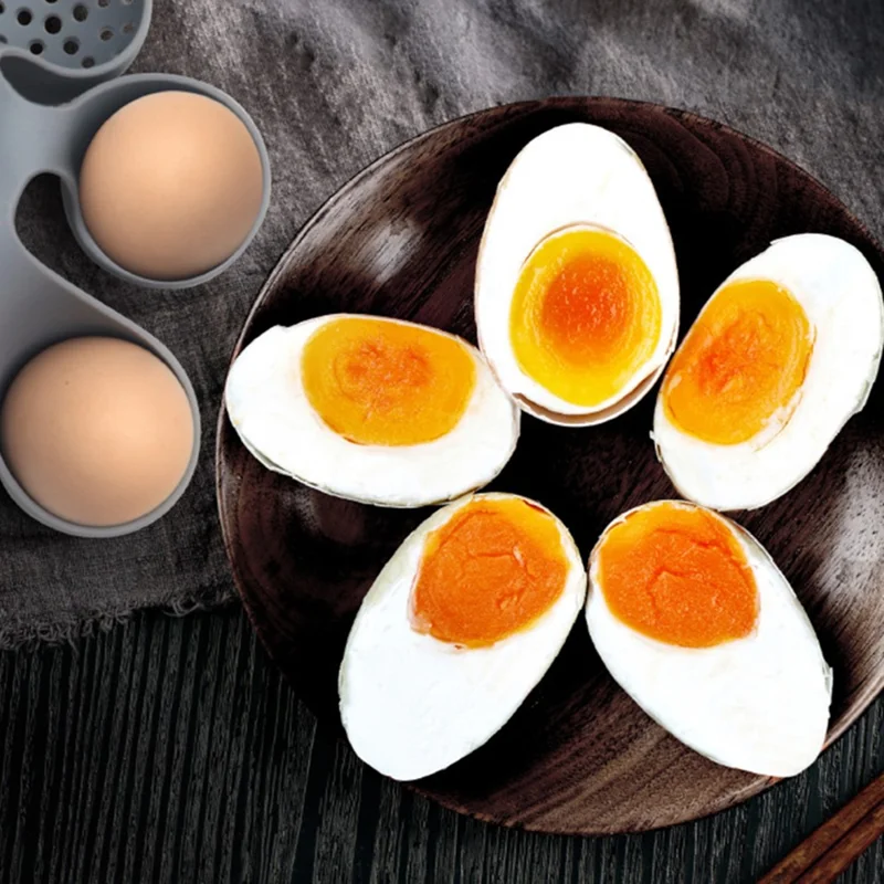 Creative Silicone Eggs Cooker Even Heating Boiled Egg Maker with Drainage Holes Storage Tray for 4 Eggs