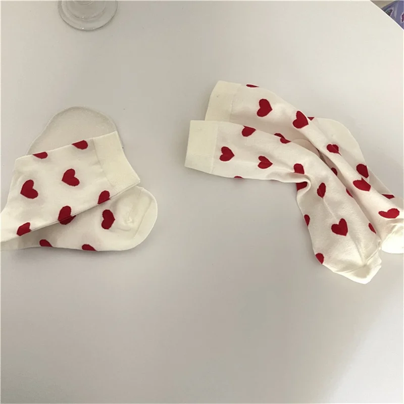 Unisex-Mittelhohe Socken mit Herz-Muster, Baumwollmix, Sport- und Schulstil für Frühling/Herbst