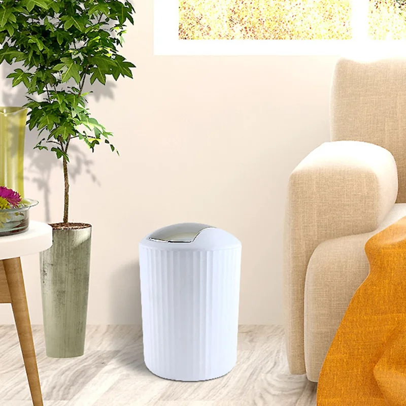 T226-8 Kit de toilette chromé 8 pièces avec poubelle, brosse de toilette, bouteille de lotion, gobelet pour bain de bouche, porte-brosse à dents, porte-savon, contenant pour cotons-tiges et plateau de rangement - Blanc