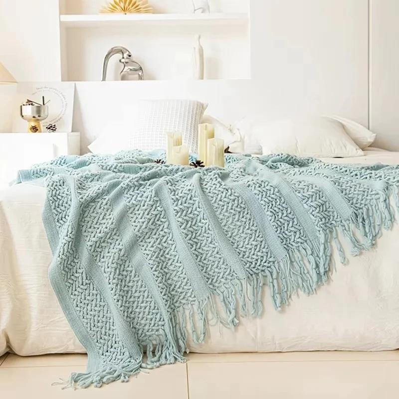 127 x 180cm European Style Knitted Blanket Solid Color Sofa Cover Nap Quilt for Couch / Bed - Lake Blue