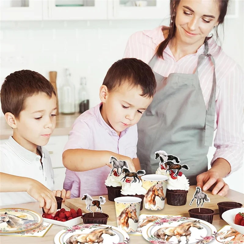 50 Teile Pferde-Thema Geburtstags-Partygeschirr-Set mit Pappellern, Bechern, Servietten für Feiertagsfeier (kein FDA)