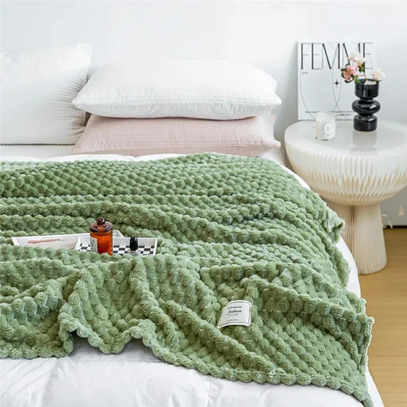 Couverture douce et confortable en polaire flanelle 150 x 200 cm, texture bulle, pour canapé ou lit - Vert
