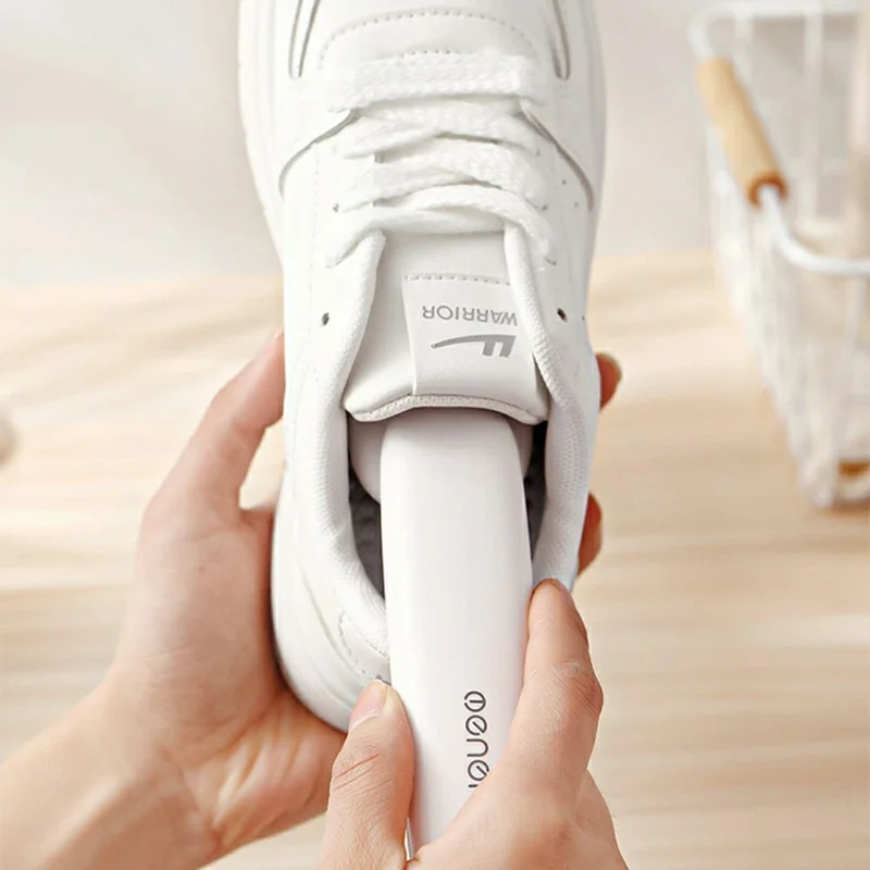 Spazzola per Pulizia Multifunzionale MENGNI 912 per Vestiti e Scarpe, Manico Lungo 170 Gradi, Setole Morbide - Bianco