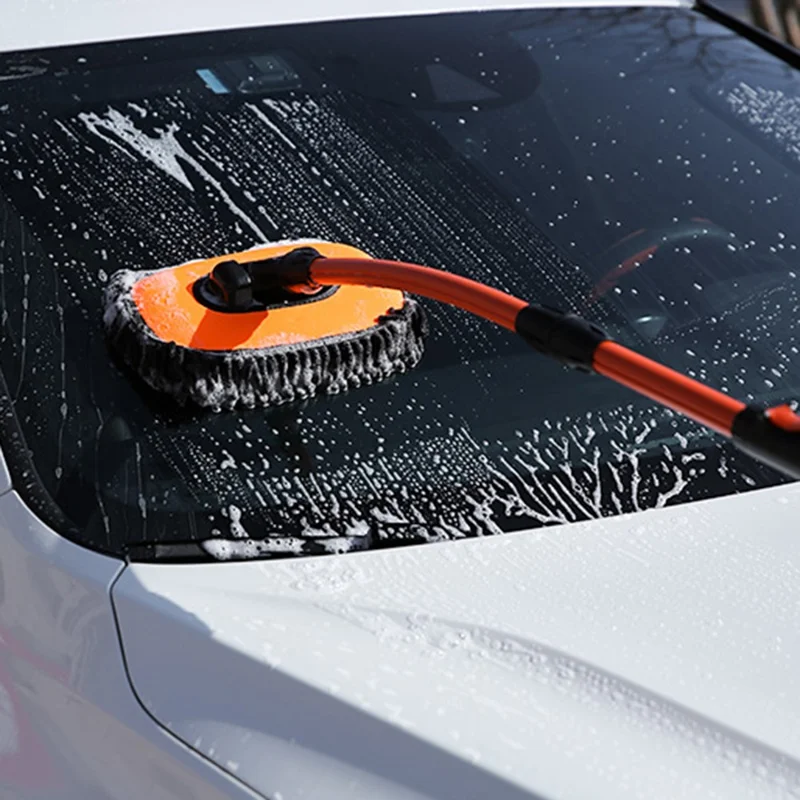 Curved Car Cleaning Brush 15 Degree Bend Extendable Handle Car Cleaning Mop - White