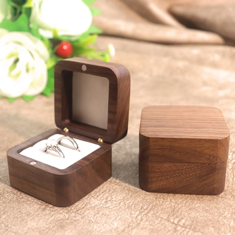 55MM quadratische Holzringbox aus Schwarzwalnuss, Heiratsantrag, Verlobung, Hochzeit, Schmuck, Geschenk, Aufbewahrungsbox mit weicher Innenausstattung - Schwarz / Einzelner Ring