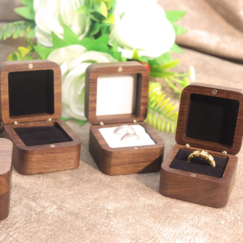 55MM quadratische Holzringbox aus Schwarzwalnuss, Heiratsantrag, Verlobung, Hochzeit, Schmuck, Geschenk, Aufbewahrungsbox mit weicher Innenausstattung - Schwarz / Einzelner Ring
