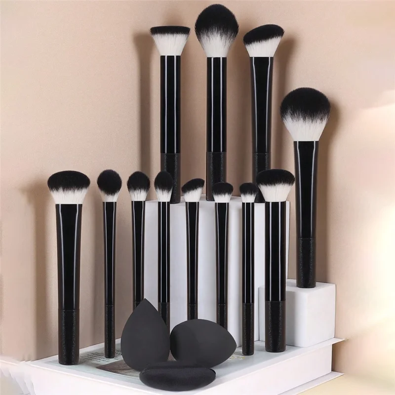 12Pcs Makeup Cosmetic Brush Set with 3 Puff Sponges Professional Long Handle Beauty Tools for Foundation Powder - Black