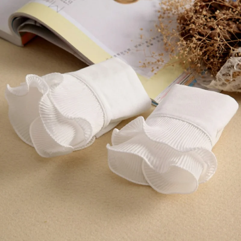 Women Detachable Fake Collar Dickey Collar Layered Pleated Ruffle Collar Multi-Functional Decorative False Collar Half Shirt - White