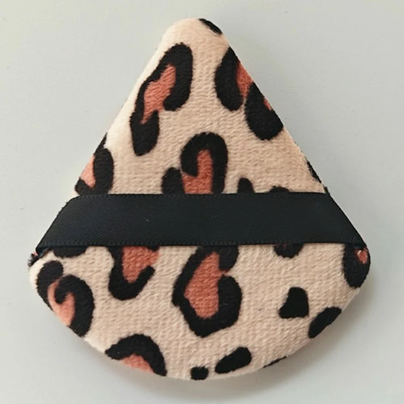 10 st leopardmönstrade triangulära puderpuffar, multifunktionella sminkpenslar, återanvändbara ansiktssminkverktyg