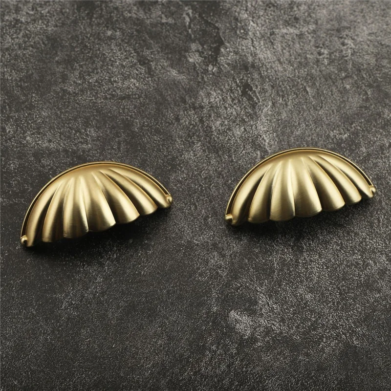 Maniglia per mobili in lega di zinco con forma di conchiglia, stile retrò - Colore: Oro