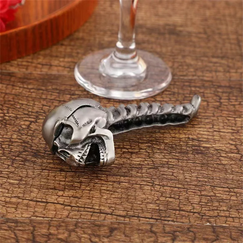 Skull Spine Bottle Opener Alloy Beer Cap Pry Bar Halloween Decor - Retro