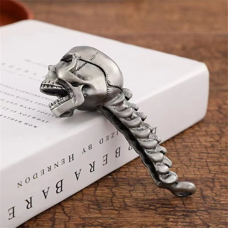 Skull Spine Bottle Opener Alloy Beer Cap Pry Bar Halloween Decor - Retro