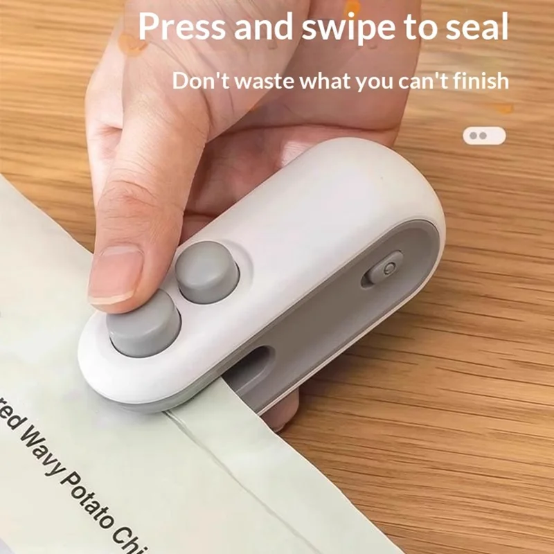 Mini Portable 2 in 1 Type-C Bag Sealing Machine 300mAh Magnetic Cutter Sealer - White
