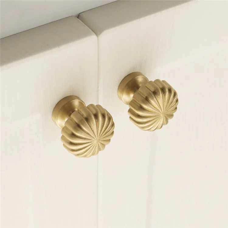 Nordic Pumpkin Shape Golden Brass Handle Cabinet Pull Knob Furniture Decor with 25mm Screw, Size S