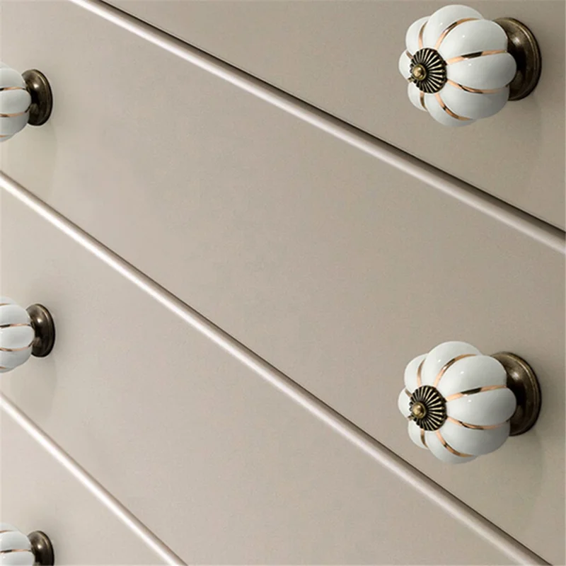 5088 Pumpkin Shape Ceramic Handle Drawer Knob Single Hole Closet Door Handle with 22mm Screw - White