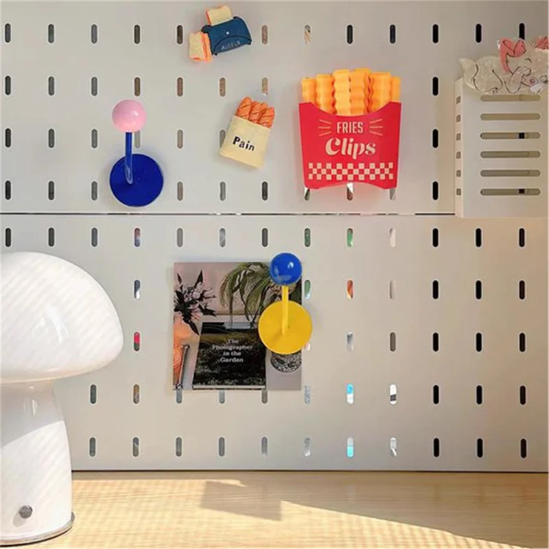 R20231117 No-punch Powerful Magnetic Hook Iron+Wood Ball Home Hanging Hook - Blue