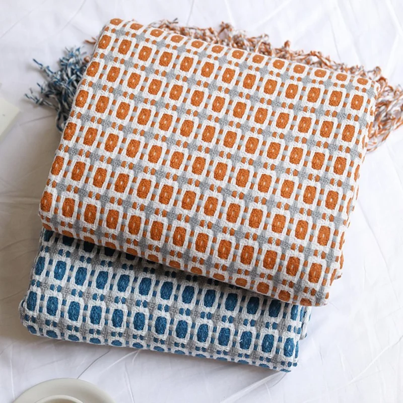 SZ005 Throw Blanket with Decorative Tassel 127x180cm Soft Woven Blanket for Sofa, Bed, Coach - Black and White Grid