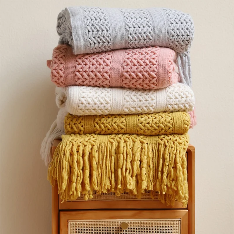 JB004 127x172cm Sofa Throw Blanket Four Seasons Hollow Design Knitted Blanket - Ginger