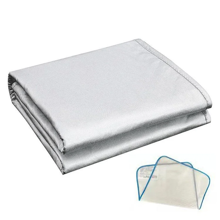 Asse da stiro 80x140cm in poliestere resistente al calore con protezione per gli indumenti