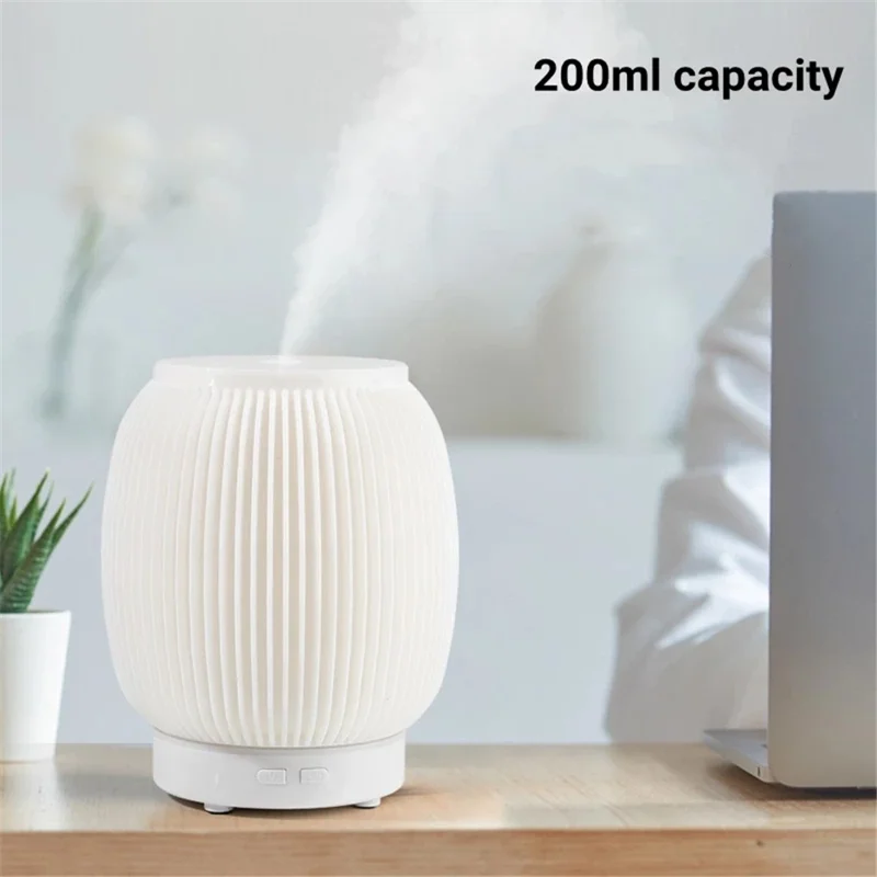 A07 Linterna con forma de 200ml Difusor de Aroma Ultrasónico Humidificador de Aire Doméstico Silencioso Fabricador de Niebla Pulverizador de Niebla con Luz Cálida, Control Remoto