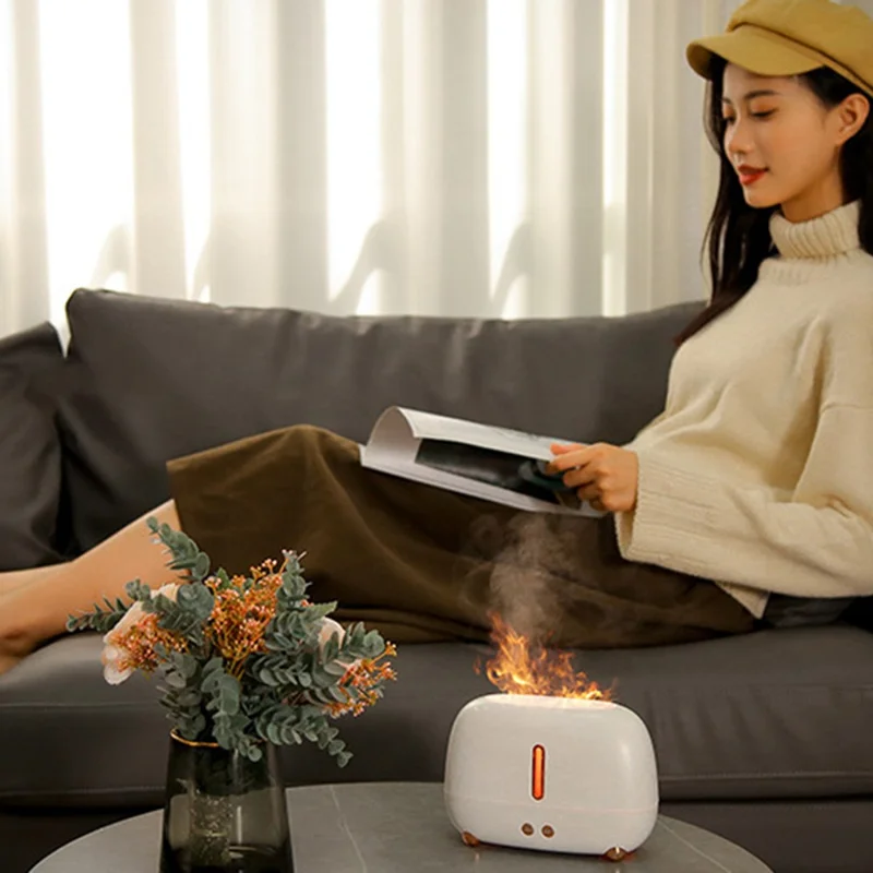 A318 Simulation Flame Aroma Air Humidifier LED Colorful Light Desktop Mist Humidifier Aromatherapy Diffuser for Home Office - Green