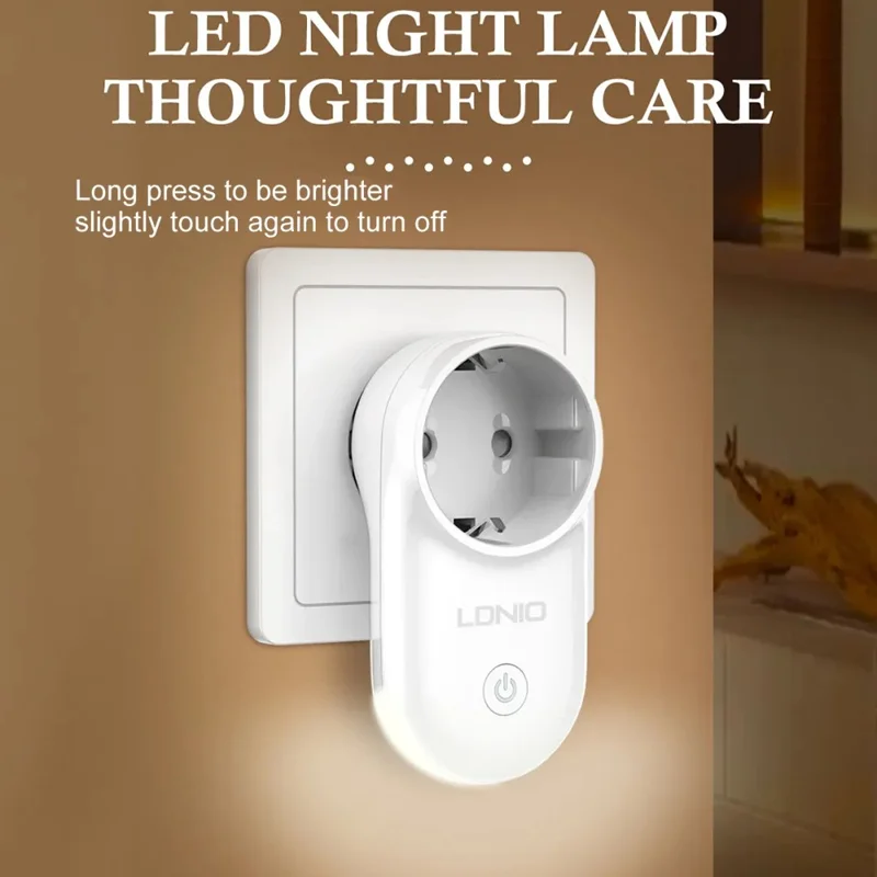 LDNIO SEW1058 4000W Tomada Inteligente WiFi 16A Tomada de Parede com Controlo Remoto e Luz LED - Branco