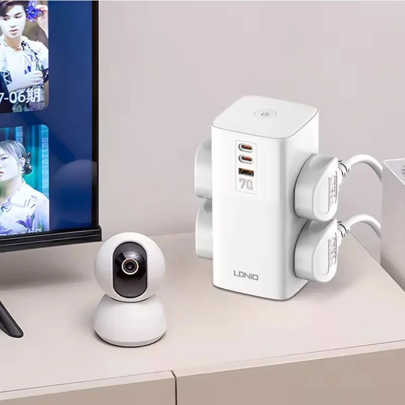 LDNIO SK4396 70W PD Fast Charging Tower Design Power Strip 4 UK Plug AC Outlets 3 USB Ports Desktop Multi-Device Charging Station Power Socket - White
