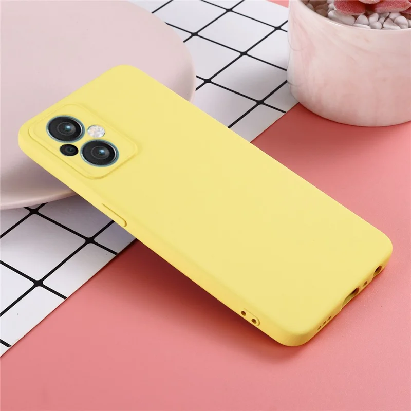 For Oppo Reno7 Z 5G / Reno7 Lite 5G / F21 Pro 5G / Reno8 Lite 5G Liquid Silicone Case Precise Cutouts Camera Protection Cover with Strap - Yellow