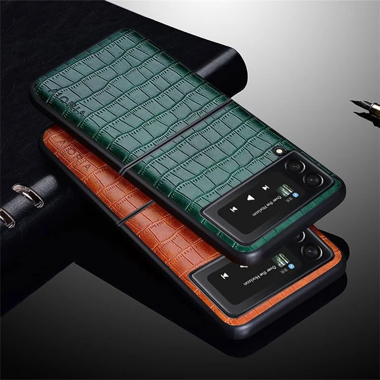 Aioria Pour Samsung Galaxy Z Flip3 5G Crocodile Texture PU Leather + PC + TPU Téléphone Couvre-résistance à la Goutte à Goutte - Brun