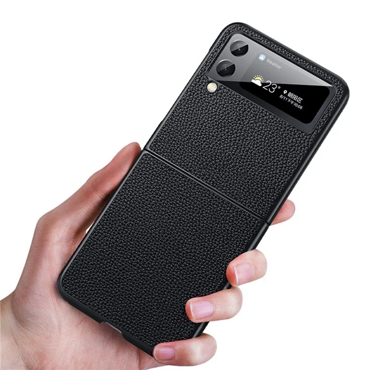 For Samsung Galaxy Z Flip4 5G Crocodile Texture Protective Cover Litchi Leather Cowhide Leather Coated PC Folding Anti-fall Mobile Phone Case - Black