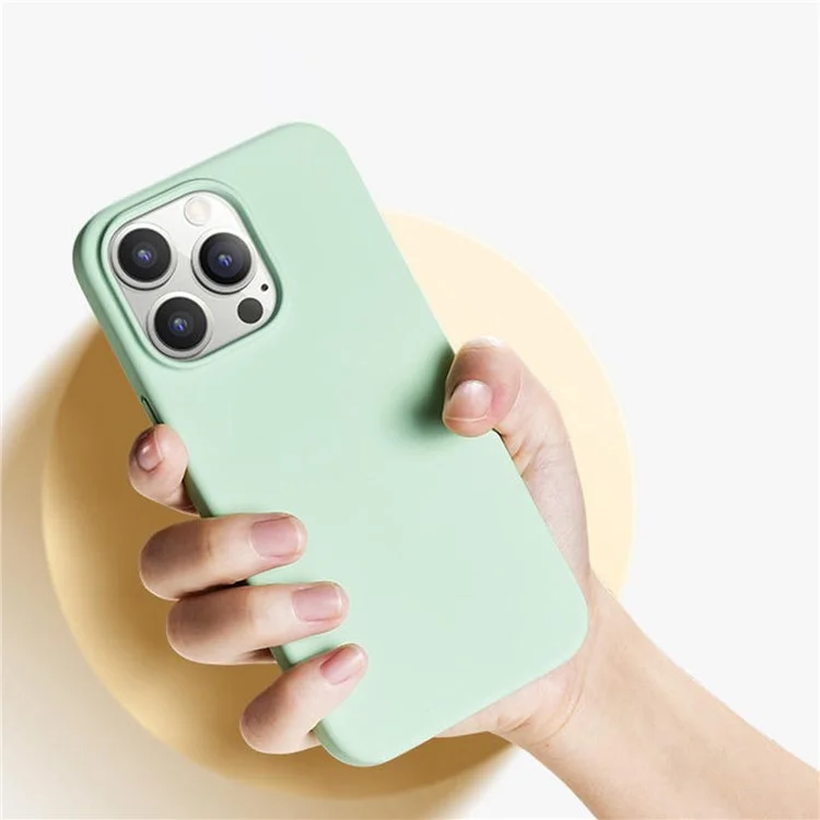 Yoobao Für Iphone 13 Pro 6,1 Zoll Soft Silicon Case Ultra Slim Smooth Touch Anti-drop-telefonabdeckung - Grün