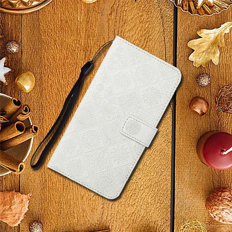 For iPhone 14 Pro Max 6.7 inch Ethnic Style Flower Imprinted Case PU Leather+TPU Stand Wallet Mobile Phone Cover - White