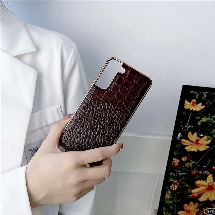 Gold Crocodile Series Anti-dust Phone Case for Samsung Galaxy S22+ 5G, Genuine Cowhide Leather Hybrid Phone Cover - Red