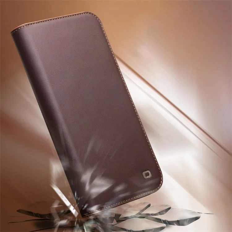 QIALINO For iPhone 14 Plus Classic 2nd-Series Shockproof Phone Case Flip Wallet Cover Stand Business Style Genuine Leather Phone Shell - Brown
