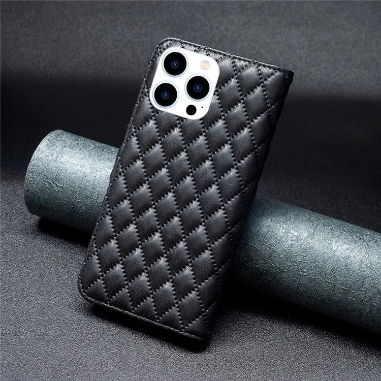 BINFEN COLOR BF Style-14 Capa para iPhone 16 Pro Max Capa de couro Bolso para cartão e dinheiro - Preto
