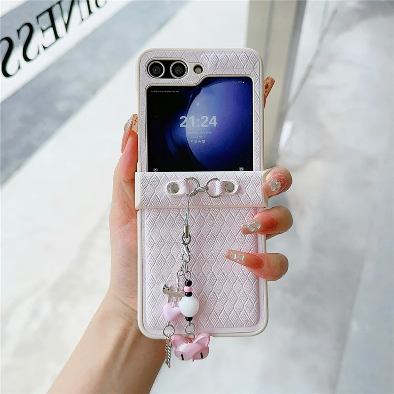 Para Samsung Galaxy Z Flip5 5G Laser Rhombus Imprinted Phone Case PC+PU Leather Cover with Cat Head Pendant - Pink
