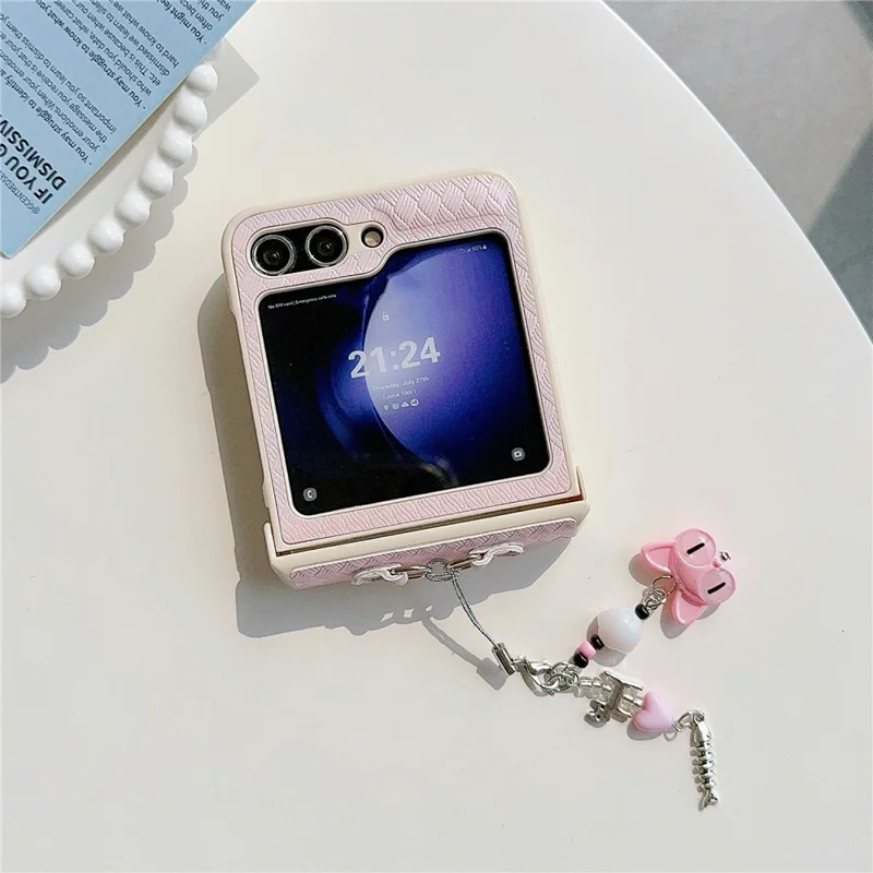 Para Samsung Galaxy Z Flip5 5G Laser Rhombus Imprinted Phone Case PC+PU Leather Cover with Cat Head Pendant - Pink