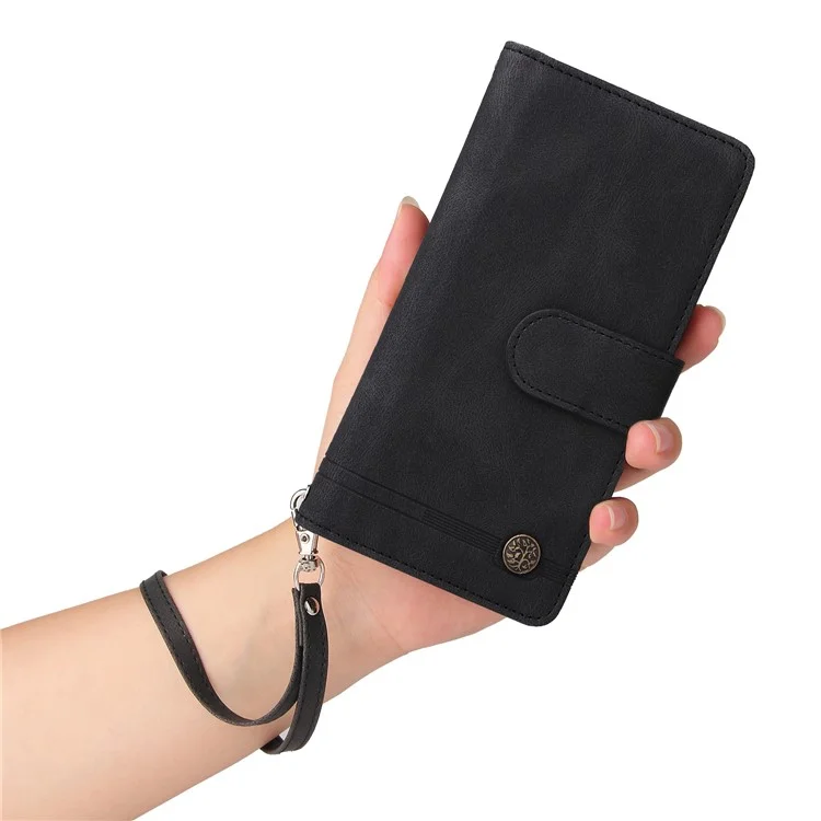 Para iPhone 16 Plus Case Zipper Pocket Leather Flip Phone Cover with Hand Strap - Black