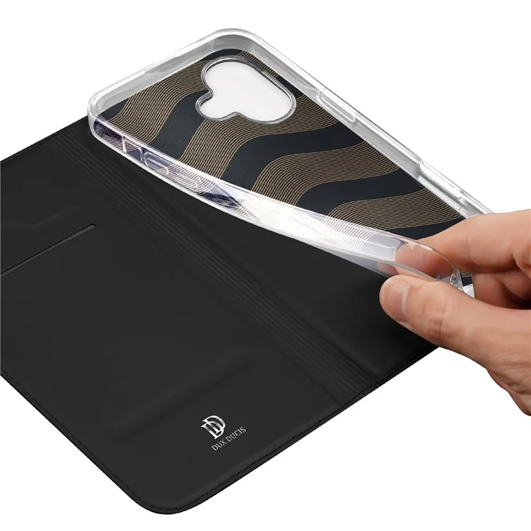 DUX DUCIS Skin Pro Series For iPhone 16 Plus Case Card Slot Stand Leather Phone Cover - Black